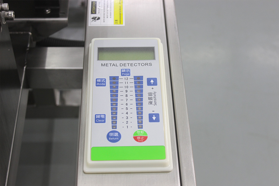 下沉剔除铝箔机  控制板.jpg